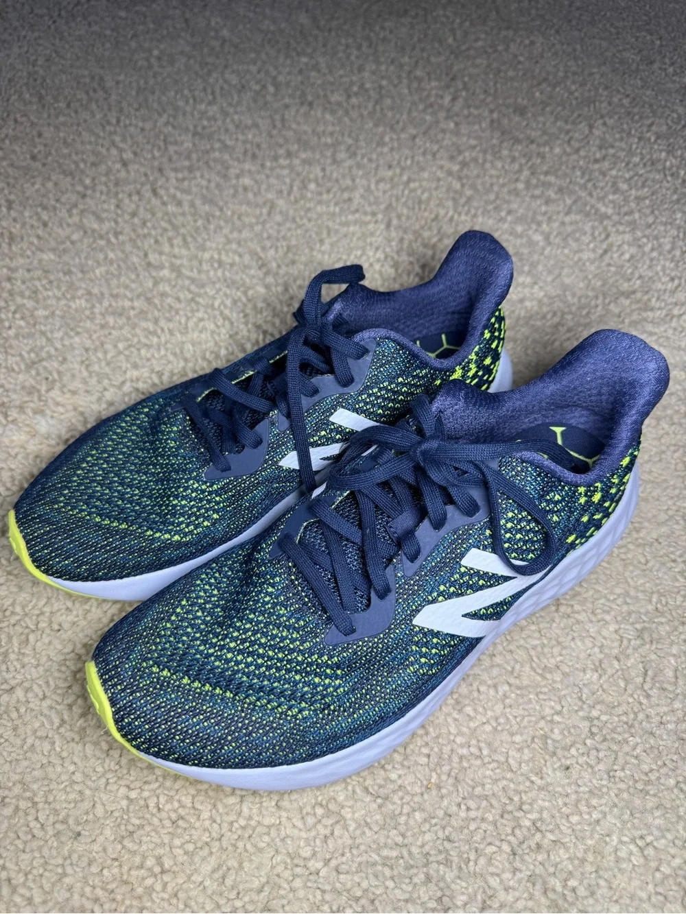 New Balance WRISELN2 Women's Athletic Running Shoe Sneakers Size 8.5